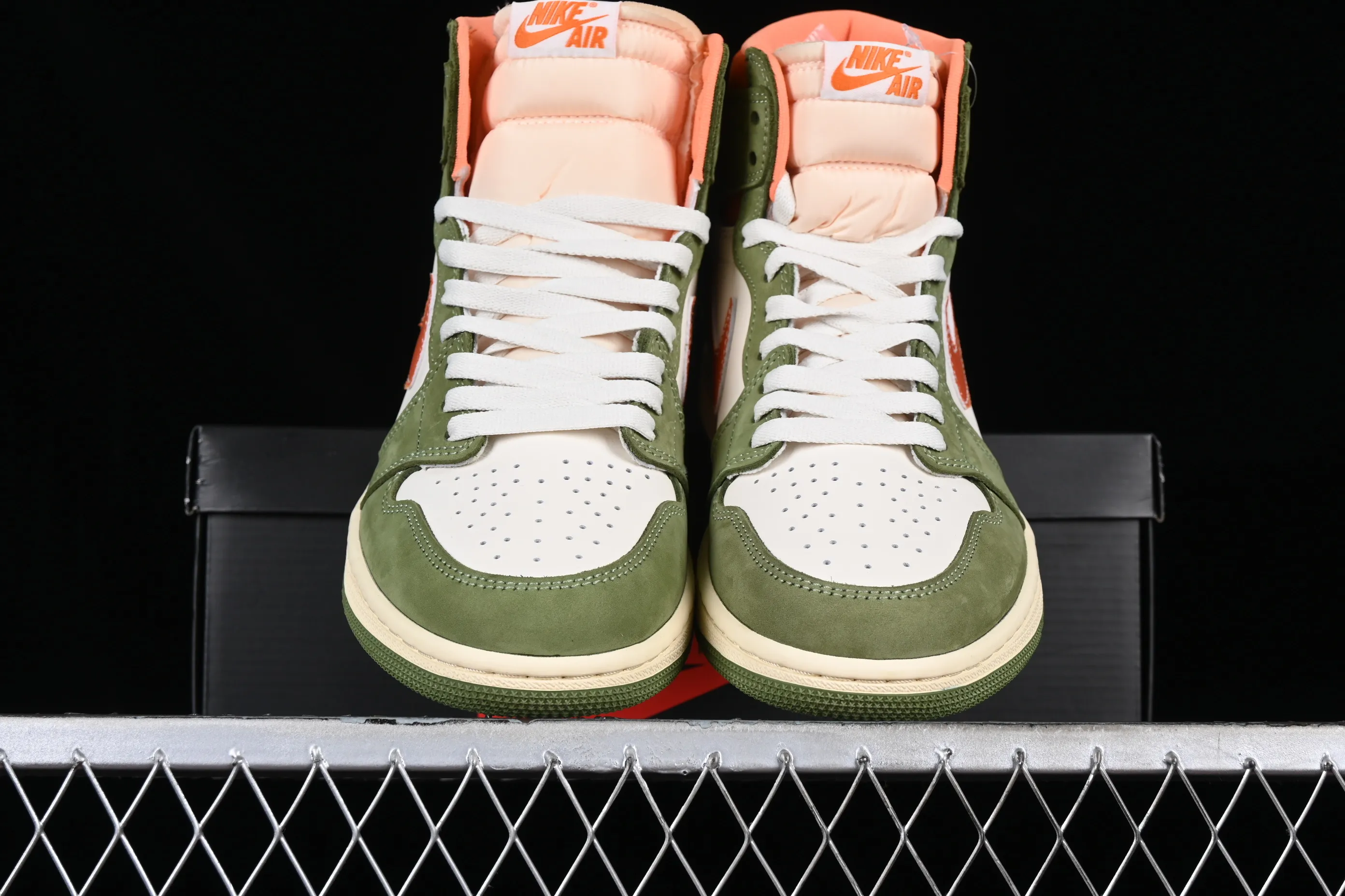 All categories Air Jordan Jordan series basketball shoes Air Jordan 1 High Air Jordan 1 High OG "Celadon" AJ1 Joe 1 deconstructed retro coconut milk green high-top basketball shoes FB9934-300